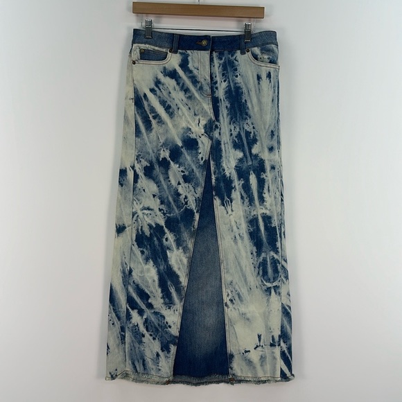 HOST PICK🎉🎊Michael Kors maxi denim skirt Tye dye - Picture 4 of 12